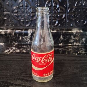 🖤 Free W Bundle, Mini Retro Coca-Cola Bottle with Iconic Red Label